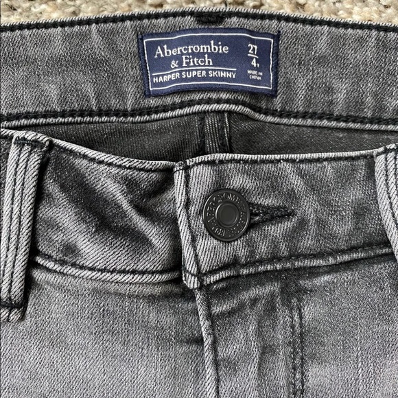 Abercrombie and Fitch jeans - Picture 2 of 3